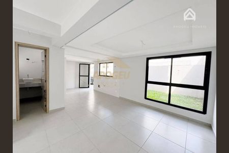 7_photo/94dce0f819.92f1afb65d9faff5-ATLAS-ba8d9c2e-39dd-4da7-be6c-a9d21a425ea3.jpg de casa à venda com 3 quartos, 127m² em Santa Felicidade, Curitiba