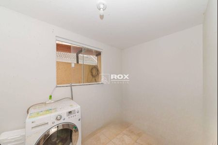 6_photo/94dce0f841.9756b4b920231a76-ATLAS-75401bba-e49f-42d1-91a6-6ce74b3471c6.jpg de casa à venda com 3 quartos, 151m² em Santa Felicidade, Curitiba