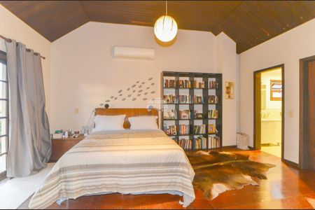 45_photo/94dce0f86d.a6f2120c715e6f27-ATLAS-c9723a80-c25e-4b98-8e3b-1d6e8cb2fcdb.jpg de casa à venda com 3 quartos, 338m² em Santa Felicidade, Curitiba