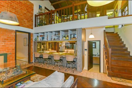 14_photo/94dce0f86d.a6f2120c715e6f27-ATLAS-e3f2bc87-2553-4d73-8a17-b90f99d17f28.jpg de casa à venda com 3 quartos, 338m² em Santa Felicidade, Curitiba