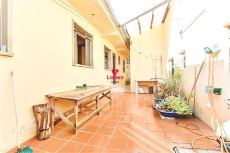 5_photo/94dce0f8d9.ceff8192393c33de-ATLAS-26b255c5-a91f-4787-af5c-1bc7ddd2e6d3.jpg de casa à venda com 3 quartos, 370m² em Santa Felicidade, Curitiba