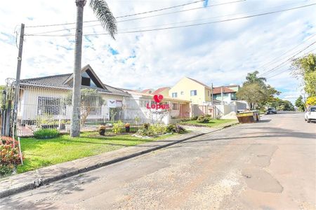 8_photo/94dce0f8d9.ceff8192393c33de-ATLAS-cc5ee917-af83-4a92-990e-6f5da3dbf919.jpg de casa à venda com 3 quartos, 370m² em Santa Felicidade, Curitiba