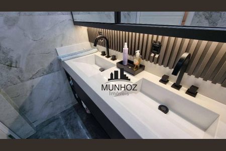 12_photo/94dce0f92b.e022614b5e5f464f-ATLAS-eb2daa5a-6975-4e99-b021-22836355bc8a.jpg de casa à venda com 3 quartos, 212m² em Santa Felicidade, Curitiba