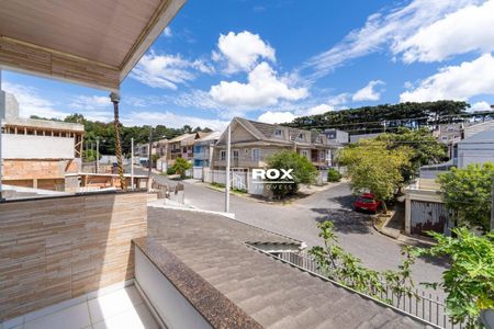 28_photo/94dce0fa95.cb4a3f4e1d4d223a-ATLAS-d4b0296d-e1db-4288-934c-487b35f38c83.jpg de casa à venda com 4 quartos, 177m² em Santa Felicidade, Curitiba