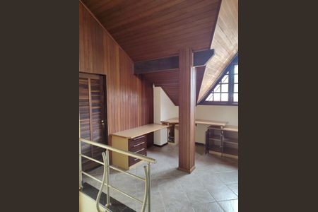 35_photo/94dce0ff35.e3da74daae84817a-ATLAS-2b297ada-cbb7-40c8-8fab-8e27e2c5f4fe.jpg de casa à venda com 3 quartos, 239m² em Santa Felicidade, Curitiba