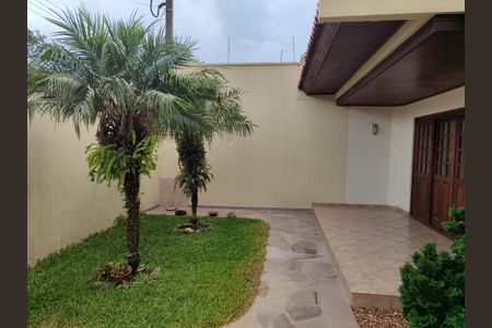 8_photo/94dce0ff35.e3da74daae84817a-ATLAS-77e1f001-8c2b-408e-8844-3e4f91712575.jpg de casa à venda com 3 quartos, 239m² em Santa Felicidade, Curitiba