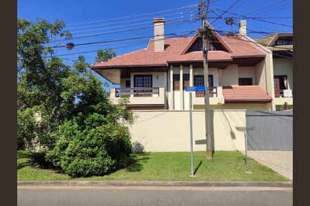 2_photo/94dce0ff35.e3da74daae84817a-ATLAS-e742a940-943d-42ca-84f6-6ab14e934c65.jpg de casa à venda com 3 quartos, 239m² em Santa Felicidade, Curitiba