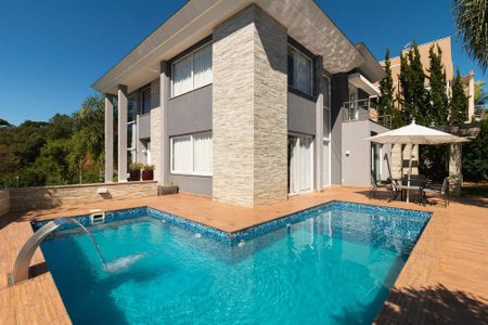 8_photo/94dce101ef.b77e7a1178258964-ATLAS-3aab7c9c-ec4f-4aa4-a455-cb48ed3f3589.jpg de casa de condomínio à venda com 3 quartos, 400m² em São João, Curitiba