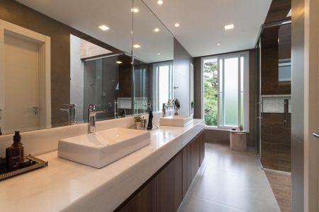 24_photo/94dce101ef.b77e7a1178258964-ATLAS-8c8526d4-6894-4e7d-ba09-6efe11717c2f.jpg de casa de condomínio à venda com 4 quartos, 448m² em São João, Curitiba