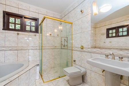 2_photo/94dce105db.2c5e9d75b46b8bdb-ATLAS-0fa4132c-9578-43b8-b932-349e6c6fbdc9.jpg de casa à venda com 4 quartos, 330m² em Santa Felicidade, Curitiba