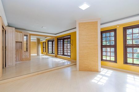 8_photo/94dce105db.2c5e9d75b46b8bdb-ATLAS-2cf041a9-6766-4ff8-b181-c4dee14b79ce.jpg de casa à venda com 4 quartos, 330m² em Santa Felicidade, Curitiba