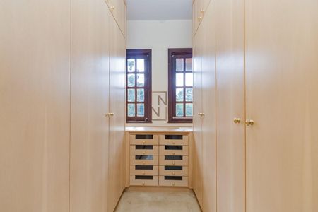 18_photo/94dce105db.2c5e9d75b46b8bdb-ATLAS-987165c8-1d2b-44e6-990e-2d73e093f0f2.jpg de casa à venda com 4 quartos, 330m² em Santa Felicidade, Curitiba