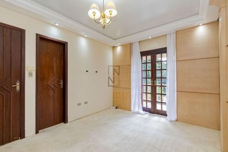 12_photo/94dce105db.2c5e9d75b46b8bdb-ATLAS-c0a276f4-6aab-4653-b81f-d4adf578fa28.jpg de casa à venda com 4 quartos, 330m² em Santa Felicidade, Curitiba