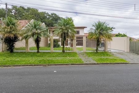 43_photo/94dce105db.2c5e9d75b46b8bdb-ATLAS-ce8df3ee-06bb-45ea-954d-4e36d7e26b09.jpg de casa à venda com 4 quartos, 330m² em Santa Felicidade, Curitiba