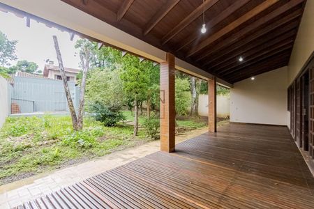 33_photo/94dce105db.2c5e9d75b46b8bdb-ATLAS-d97a8c30-c9e5-4d20-abc7-8fffca6ab0ab.jpg de casa à venda com 4 quartos, 330m² em Santa Felicidade, Curitiba