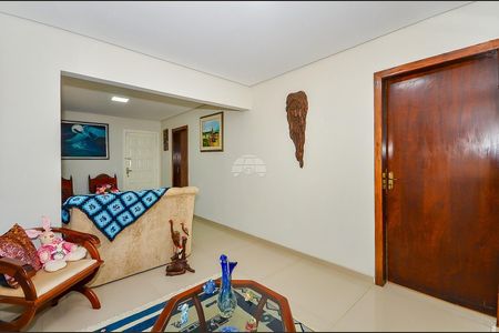 5_photo/94dce1080d.445c0bca81181d7a-ATLAS-a5ce31e4-d3c3-4a3d-8aa1-ddd4e88f9a87.jpg de casa à venda com 4 quartos, 317m² em Santa Felicidade, Curitiba