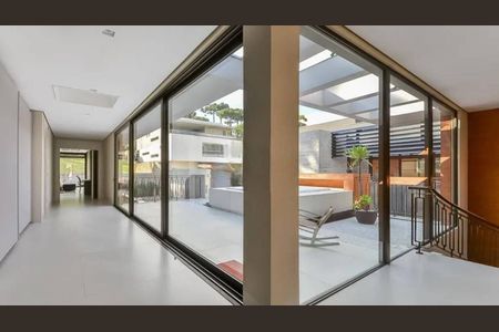 22_photo/94dce10a9d.ceff8192393c33de-ATLAS-beb6d5fd-a2b1-4c6f-bad5-a635e3f1c0e4.jpg de casa à venda com 4 quartos, 428m² em Santa Felicidade, Curitiba