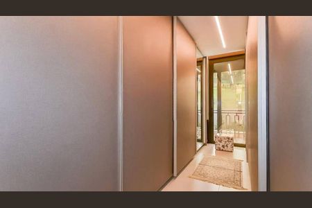 24_photo/94dce10a9d.ceff8192393c33de-ATLAS-c4bbcfd5-c150-4820-8bb8-35a3a13faa3e.jpg de casa à venda com 4 quartos, 428m² em Santa Felicidade, Curitiba