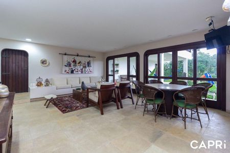 5_photo/94dce10b35.7e2ea02b9085bf9d-ATLAS-22cf46d2-727f-47ca-83dc-5b405a6a7c8f.jpg de casa à venda com 4 quartos, 517m² em Santa Felicidade, Curitiba