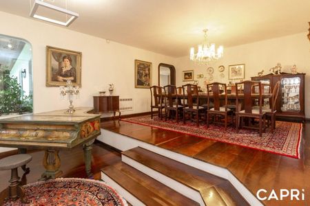 5_photo/94dce10b35.7e2ea02b9085bf9d-ATLAS-546caefa-e0c3-42bc-9225-00ab8b195963.jpg de casa à venda com 4 quartos, 517m² em Santa Felicidade, Curitiba