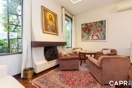 2_photo/94dce10b35.7e2ea02b9085bf9d-ATLAS-b07a3667-2cda-4a03-b655-53c573313e8a.jpg de casa à venda com 4 quartos, 517m² em Santa Felicidade, Curitiba