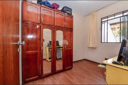 10_photo/94dce10b53.d98b7ca7e2b594eb-ATLAS-c19f4101-68e4-4d59-8ef6-a6d6b650b54e.jpg de casa à venda com 3 quartos, 160m² em Santa Felicidade, Curitiba