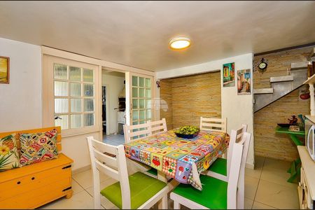 12_photo/94dce10d13.51e9d72e285c0521-ATLAS-a265fc23-e614-49f3-98f9-3c1de7b894ae.jpg de casa à venda com 2 quartos, 85m² em Santa Felicidade, Curitiba