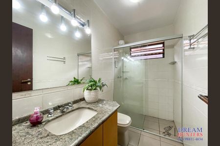 7_photo/94dce10f0b.1463d70521bc8e9f-ATLAS-02c36d8b-bf99-4f6c-93ff-58e660fbc6ef.jpg de casa à venda com 6 quartos, 300m² em Santa Felicidade, Curitiba