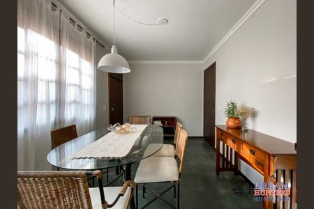 2_photo/94dce10f0b.1463d70521bc8e9f-ATLAS-a57ed76e-e7db-4cbc-8862-5b89e499f118.jpg de casa à venda com 6 quartos, 300m² em Santa Felicidade, Curitiba