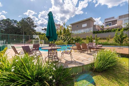 6_photo/94dce10f7b.ceff8192393c33de-ATLAS-1192379f-3d9c-4e48-9112-aaa9716103d4.jpg de casa à venda com 5 quartos, 513m² em São João, Curitiba