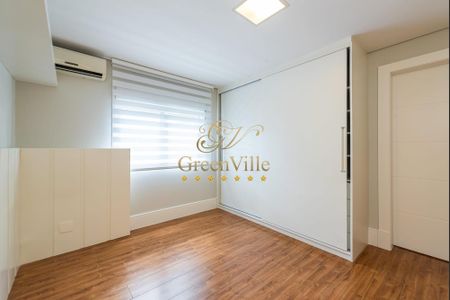 45_photo/94dce10f7b.ceff8192393c33de-ATLAS-5816c32b-088b-4d2a-94fb-c93a81f8cdd4.jpg de casa à venda com 5 quartos, 513m² em São João, Curitiba