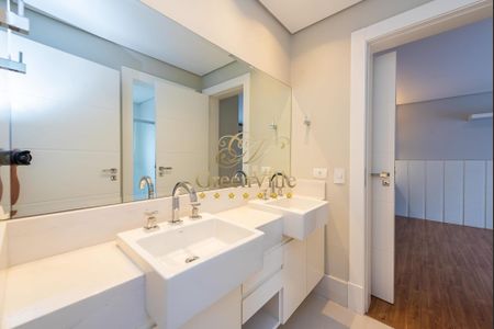 42_photo/94dce10f7b.ceff8192393c33de-ATLAS-6800f993-b695-46d3-a14c-ab4b9bdf67bd.jpg de casa à venda com 5 quartos, 513m² em São João, Curitiba