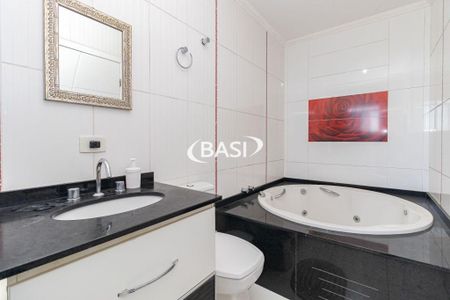 2_photo/94dce10fe9.a350ac1642ed0ea1-ATLAS-aa64658b-5cef-46fd-9197-8900a913b731.jpg de casa à venda com 3 quartos, 344m² em São João, Curitiba