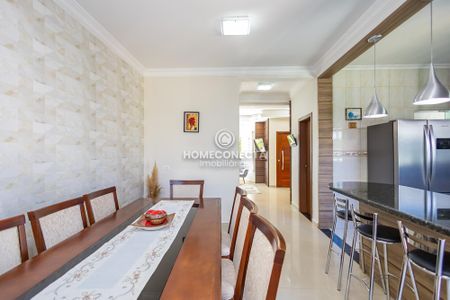 2_photo/94dce11095.2b4381d368a6f37f-ATLAS-0837a6b0-7697-4866-be8c-b4df6d7191e8.jpg de casa à venda com 4 quartos, 300m² em São João, Curitiba