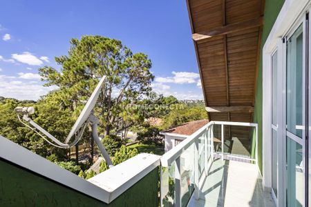 45_photo/94dce11095.2b4381d368a6f37f-ATLAS-a6b7fb25-1226-4ef4-90b7-41efd2d76ead.jpg de casa à venda com 4 quartos, 300m² em São João, Curitiba