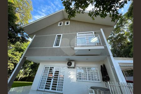 3_photo/94dce11365.120be8483c55fde9-ATLAS-860e35cc-c75e-4447-a584-e2d22be0b996.jpg de casa de condomínio à venda com 3 quartos, 209m² em Santa Felicidade, Curitiba