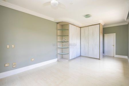 25_photo/94dce11469.54b8780a509023fd-ATLAS-e4f2b7f2-516a-438a-91c7-af124cc6472d.jpg de casa de condomínio à venda com 6 quartos, 805m² em São João, Curitiba