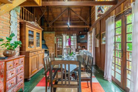 11_photo/94dce11695.9e992f38593ad451-ATLAS-ff47aaff-1af9-4e02-b371-ab6ce57b0e26.jpg de casa à venda com 3 quartos, 250m² em São João, Curitiba