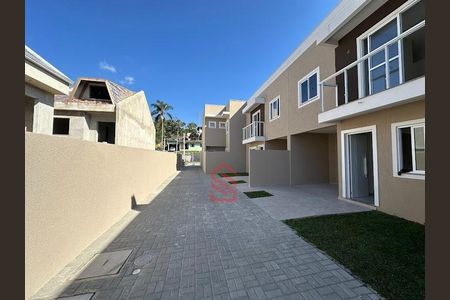 2_photo/94dce11ac1.a2c65cd7372fdce1-ATLAS-732b4d3b-3214-45a5-954c-14f460ebc26d.jpg de casa à venda com 3 quartos, 88m² em São João, Curitiba