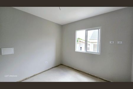 27_photo/94dce11ac1.a2c65cd7372fdce1-ATLAS-e0175693-70f4-427f-bf2b-054ad51e372b.jpg de casa à venda com 3 quartos, 87m² em São João, Curitiba