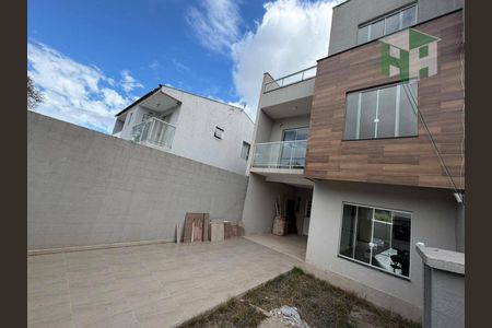 2_photo/94dce122e5.56f87905458f71eb-ATLAS-a0dcb85f-2709-4f26-9e4b-6440b7023a0a.jpg de casa para alugar com 3 quartos, 139m² em Pilarzinho, Curitiba