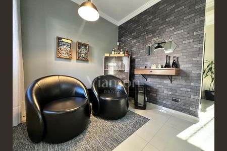 3_photo/94dce12307.6d966f5fb5582f4e-ATLAS-0ffb5ab4-4e93-4a7c-8900-a39c42a26486.jpg de casa à venda com 3 quartos, 180m² em Pilarzinho, Curitiba