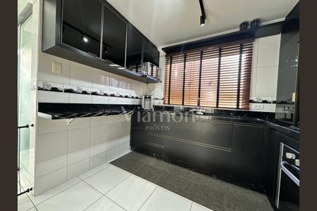 12_photo/94dce12307.6d966f5fb5582f4e-ATLAS-6a2dbd69-21aa-4bf4-beaa-475c3934d640.jpg de casa à venda com 3 quartos, 180m² em Pilarzinho, Curitiba