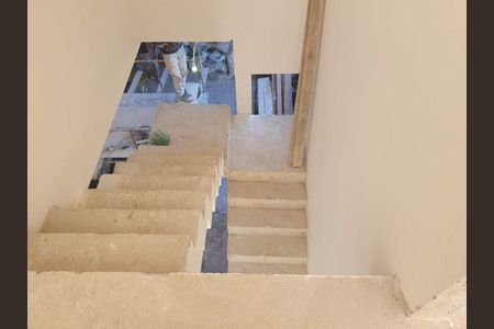 2_photo/94dce1264f.14ef0e0fd778e8fa-ATLAS-45d3eb12-5a33-40e5-b73f-252b2d19b2d9.jpg de casa à venda com 3 quartos, 117m² em Pilarzinho, Curitiba