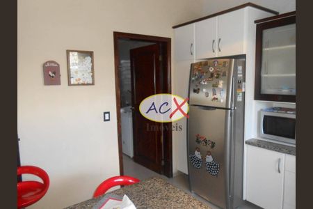 42_photo/94dce12651.a9fe67ee86852afe-ATLAS-8ee0c064-5542-4974-b50e-b71dfcf1ef74.jpg de casa à venda com 4 quartos, 300m² em Pilarzinho, Curitiba