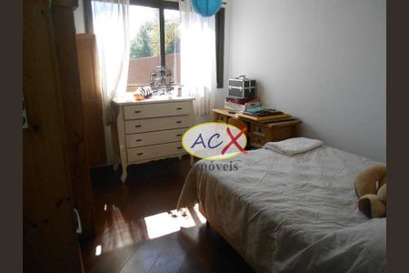 32_photo/94dce12651.a9fe67ee86852afe-ATLAS-bafbf891-3528-4664-b9c8-1ea1044af83f.jpg de casa à venda com 4 quartos, 300m² em Pilarzinho, Curitiba