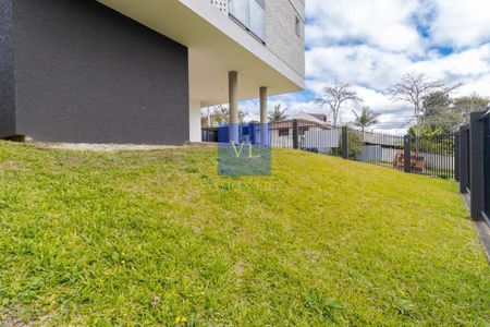 3_photo/94dce127af.a944a7ef88bd55c6-ATLAS-b54dd78d-d25e-4faa-a1f1-948dcc0b7a4e.jpg de casa à venda com 3 quartos, 154m² em Pilarzinho, Curitiba