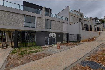 12_photo/94dce127b3.04a823dc9d4d949a-ATLAS-4d4c9db3-8a99-48c6-ba56-15f09db1fbdd.jpg de casa à venda com 3 quartos, 112m² em Pilarzinho, Curitiba