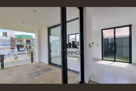 28_photo/94dce127b3.981a3acd5cb97ec6-ATLAS-d37b1b37-4d91-44c5-bfb7-6fcfdb9f0a8d.jpg de casa à venda com 3 quartos, 145m² em Pilarzinho, Curitiba