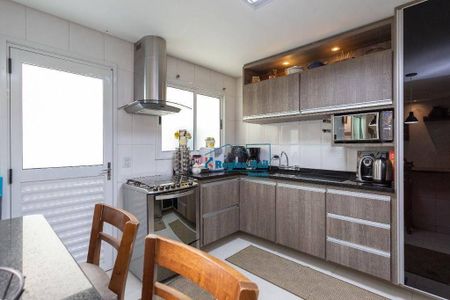 6_photo/94dce127c1.332de8d9d95b30b2-ATLAS-da3fd80c-952d-45ec-90c8-a5587c2b8a31.jpg de casa à venda com 3 quartos, 107m² em Pilarzinho, Curitiba